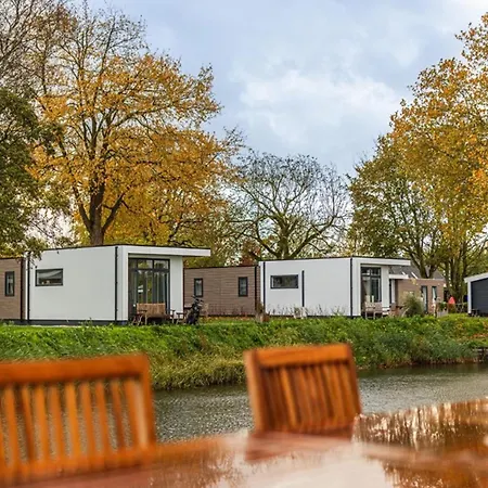 Holiday home Cube Xl 91 I 4 Persoons In *
