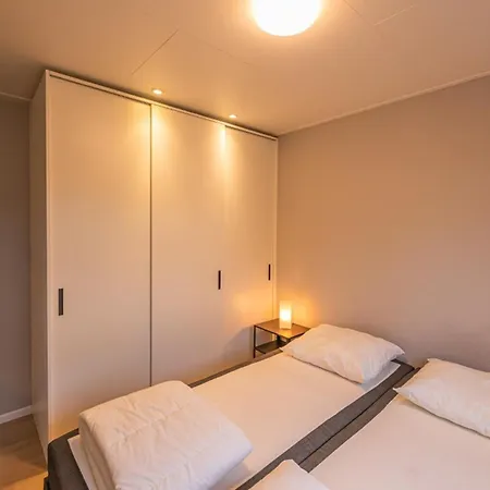 Cube Xl 91 I 4 Persoons Op De Betuwe Vakantiehuis Zennewijnen