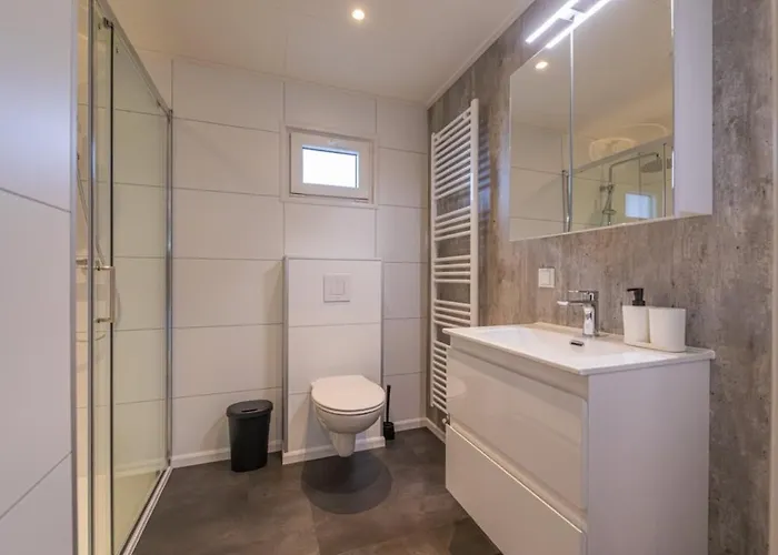 Holiday home Cube Xl 91 I 4 Persoons Op De Betuwe Zennewijnen