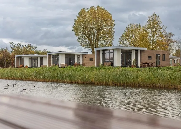 Hébergement de vacances Cube Xl 91 I 4 Persoons Op De Betuwe Zennewijnen