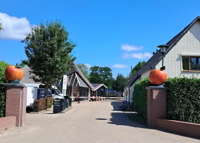 Hébergement de vacances Cube Xl 91 I 4 Persoons Op De Betuwe *